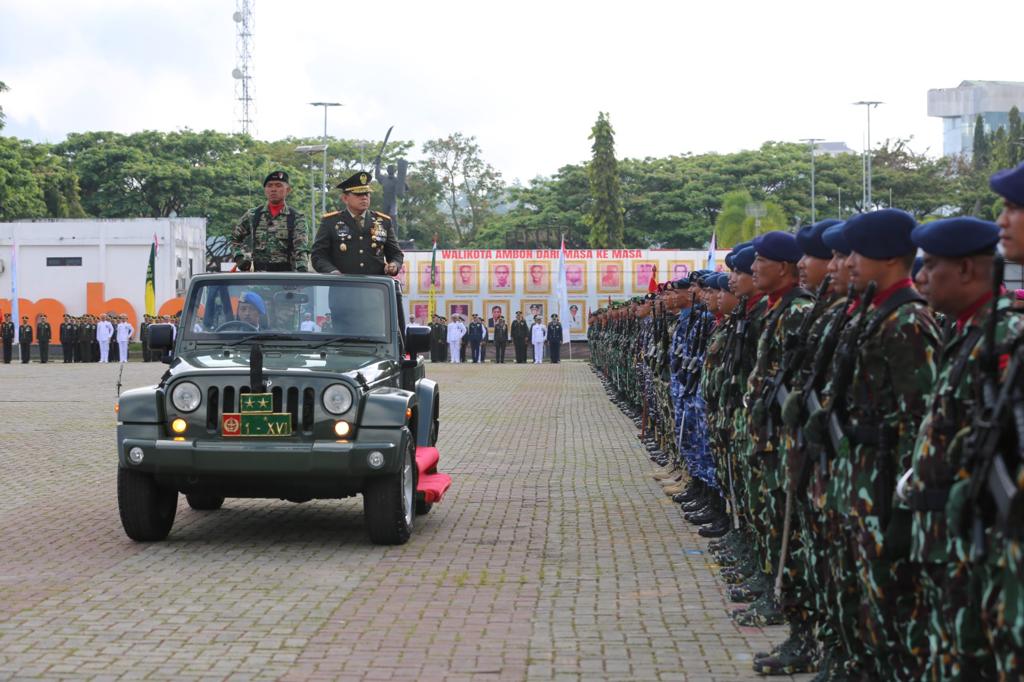 HUT ke-78 TNI di Kota Ambon Berlangsung Meriah