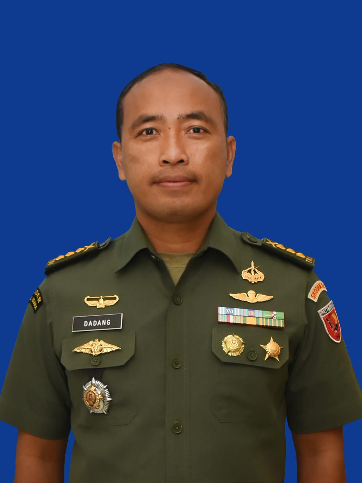 Aslog Kasdam XVI/Pattimura ( Kolonel Inf Dadang Ismail Marzuki, S.I.P. )