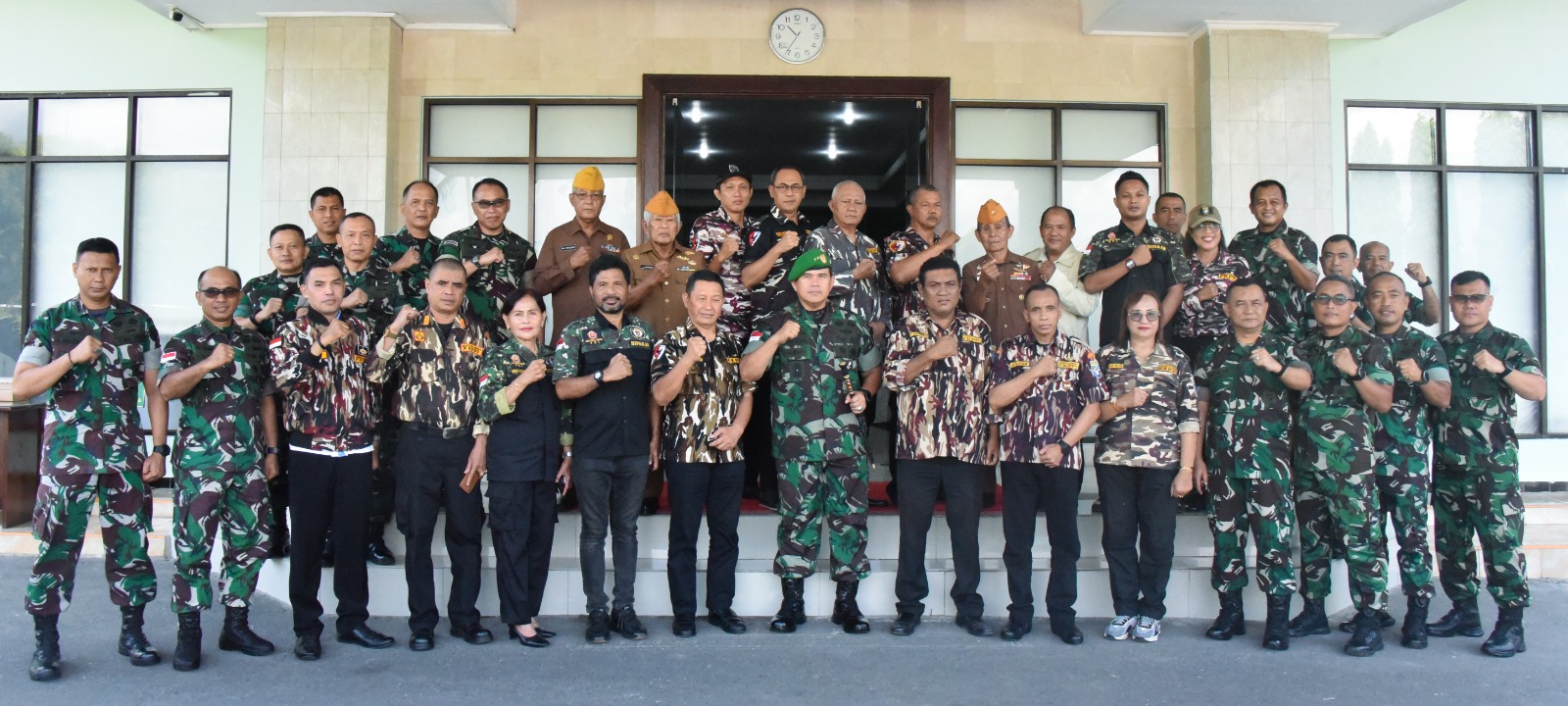 Kodam Pattimura Gelar Kegiatan Pembinaan Pemberdayaan Keluarga Besar TNI